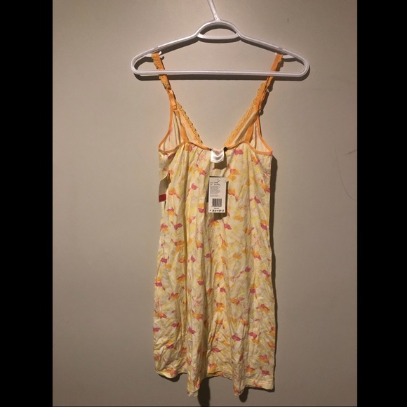 Mexx Nightgown - Picture 2 of 3